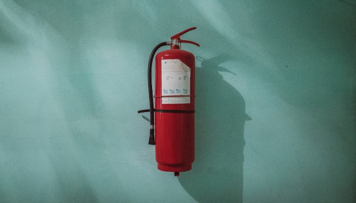 Machen Sie Ihr Satteldach mit brandsicher